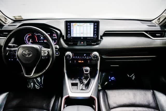 Thumbnail: 2019 Toyota RAV4 - 13