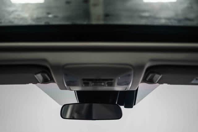 Thumbnail: 2019 Toyota RAV4 - 11