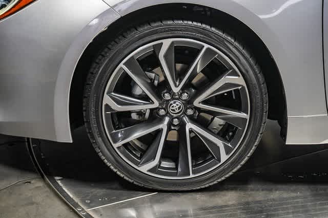 2020 Toyota Corolla XSE 10