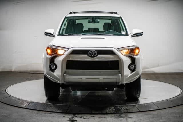 Thumbnail: 2019 Toyota 4Runner - 6