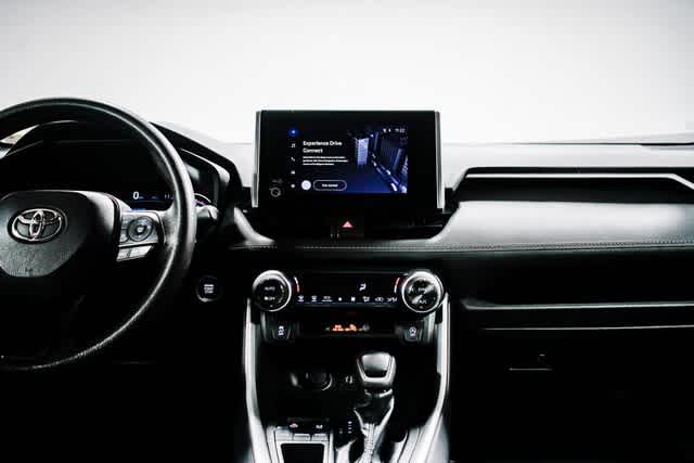 Thumbnail: 2023 Toyota RAV4 - 13