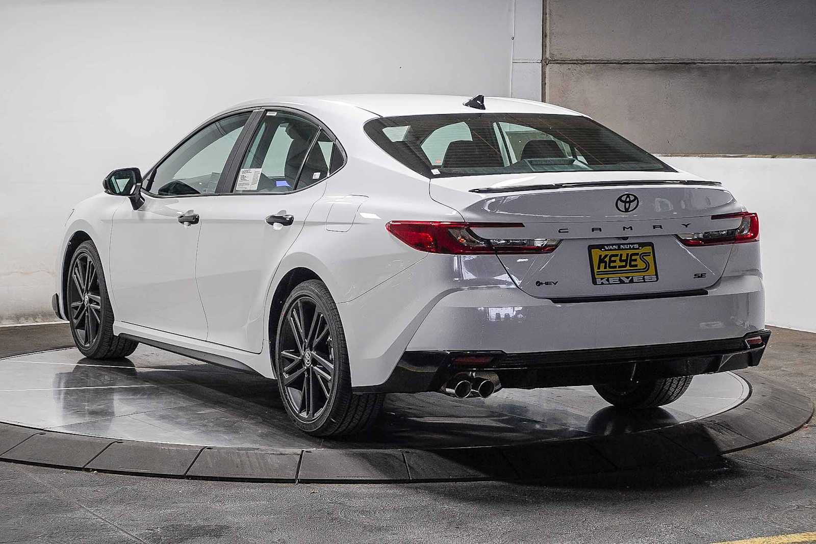 Thumbnail: 2026 Toyota Camry - 6