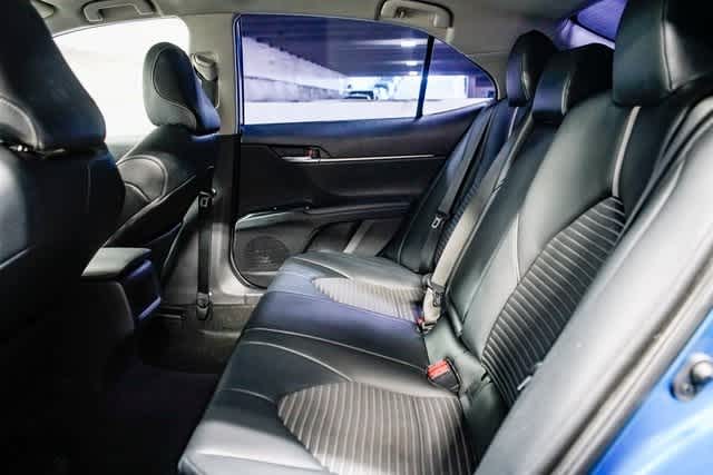 Thumbnail: 2020 Toyota Camry - 18