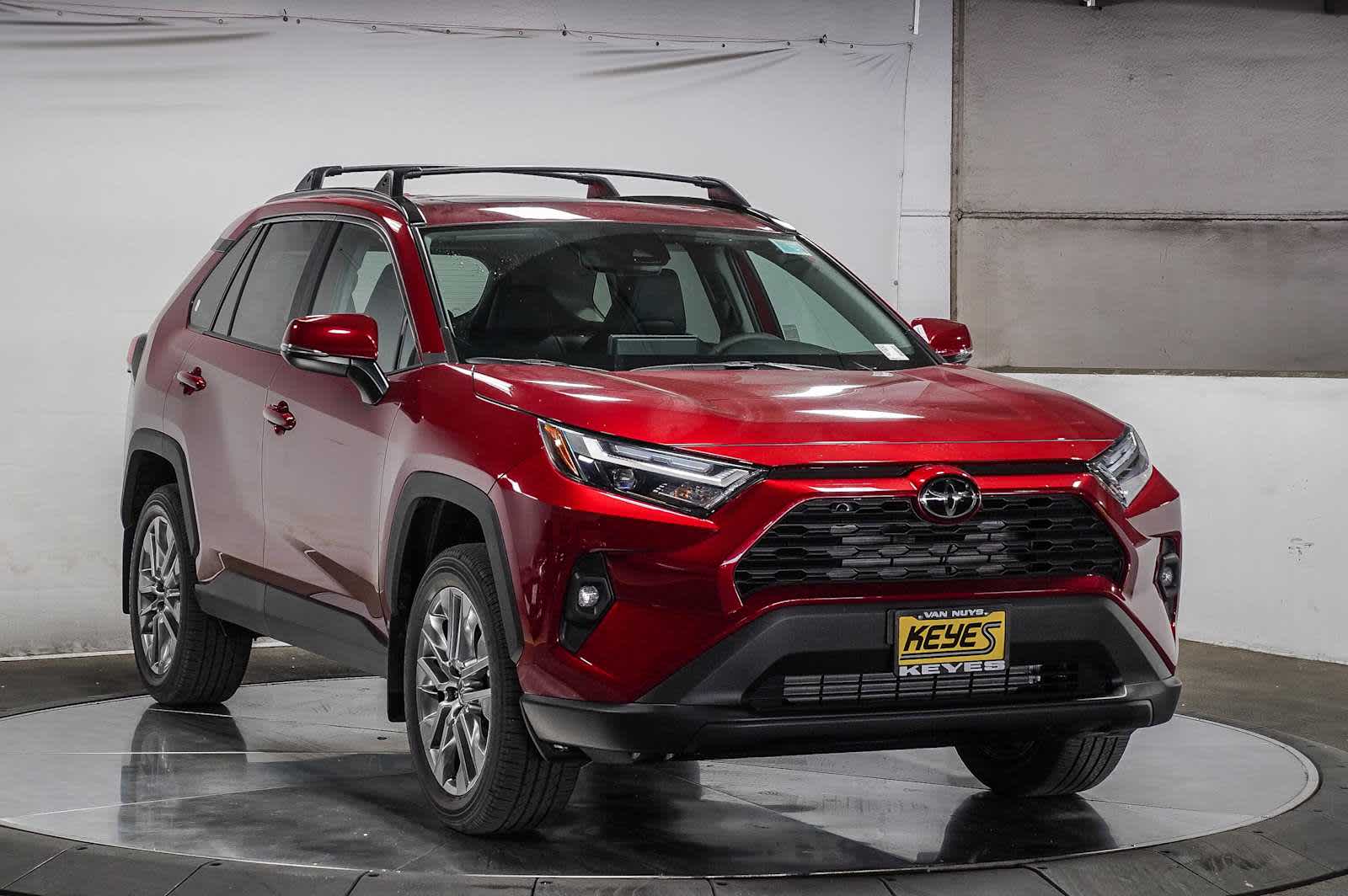 Thumbnail: 2025 Toyota RAV4 - 3