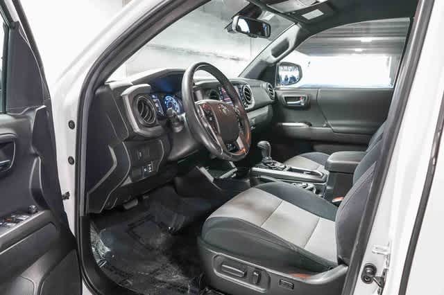 Thumbnail: 2023 Toyota Tacoma - 18