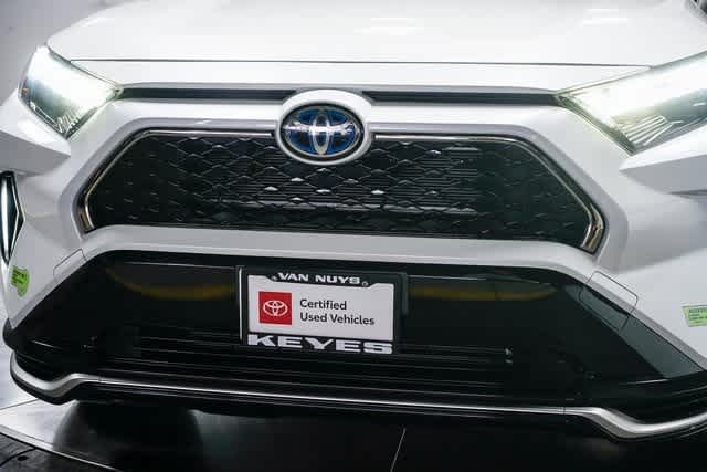 2022 Toyota RAV4 Prime XSE 9