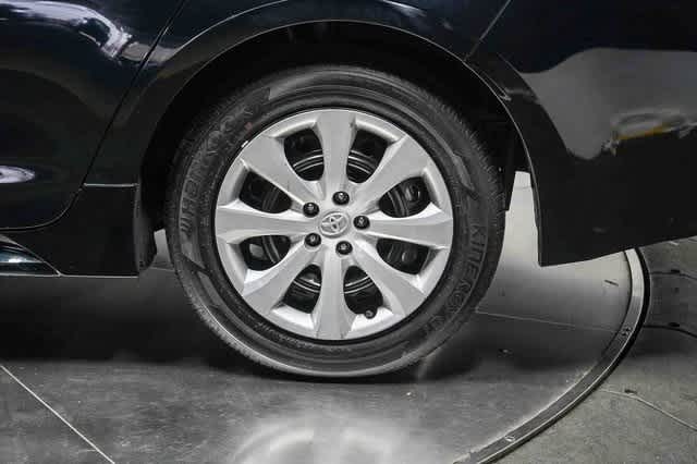 Thumbnail: 2023 Toyota Corolla - 10