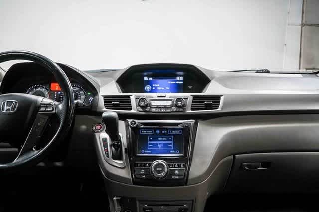 Thumbnail: 2016 Honda Odyssey - 13