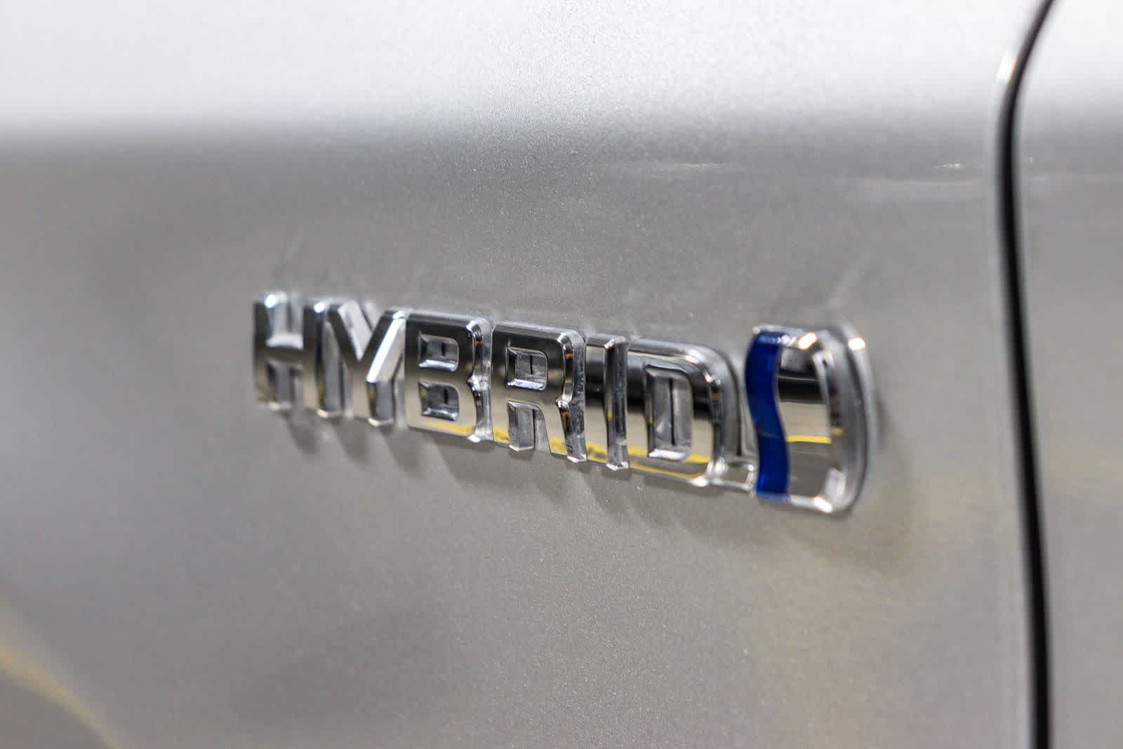 Thumbnail: 2015 Toyota Prius - 13