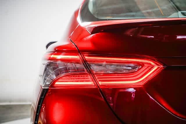 Thumbnail: 2019 Toyota Camry - 10
