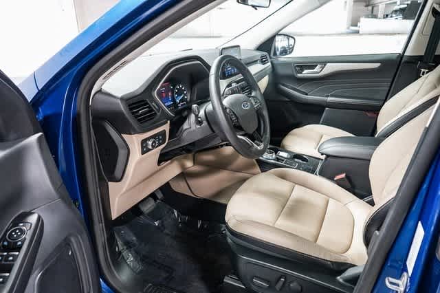 2022 Ford Escape SE Sport Hybrid 18