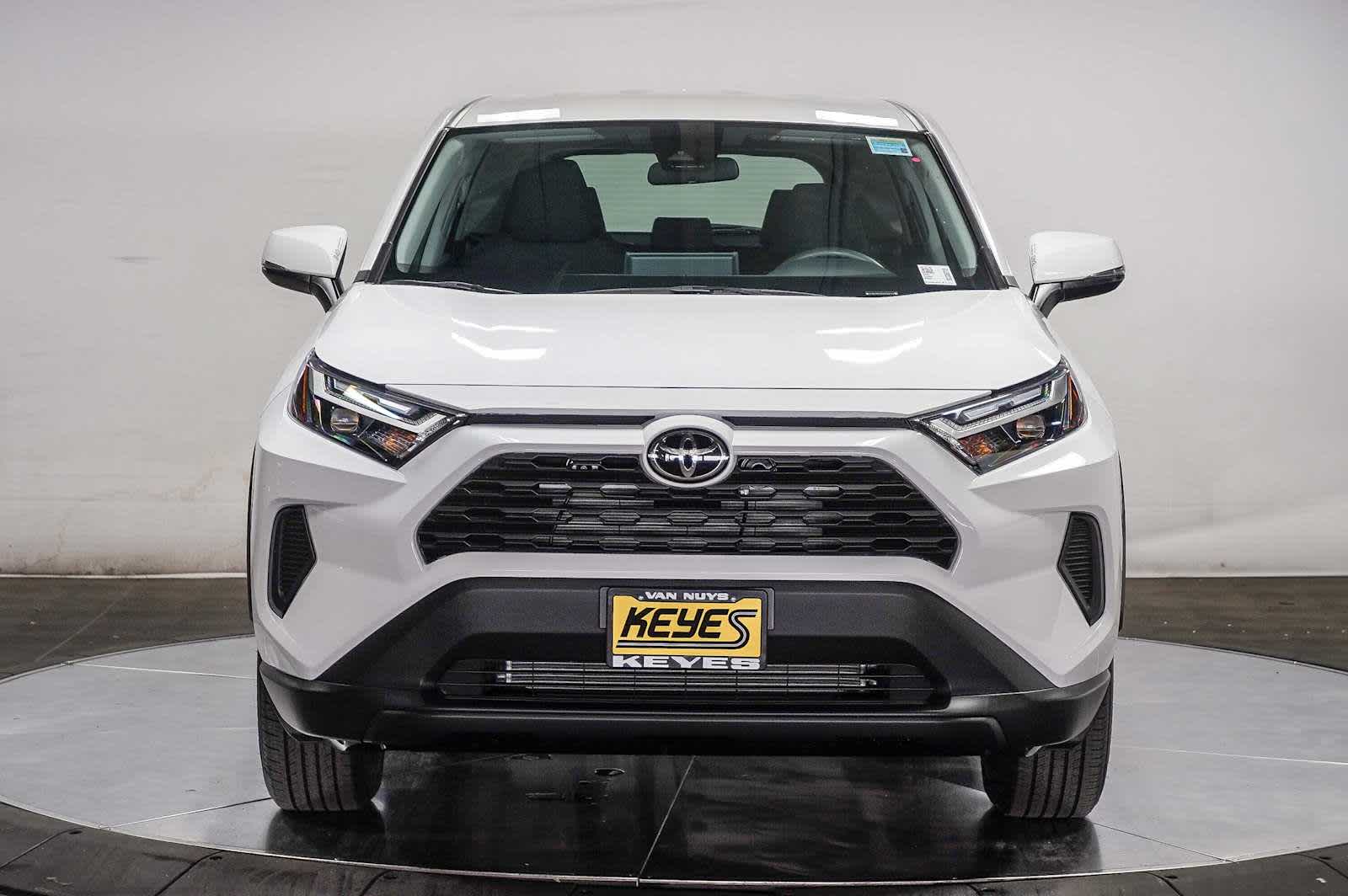 Thumbnail: 2025 Toyota RAV4 - 2