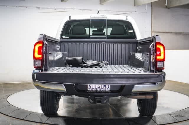 2022 Toyota Tacoma SR5 27