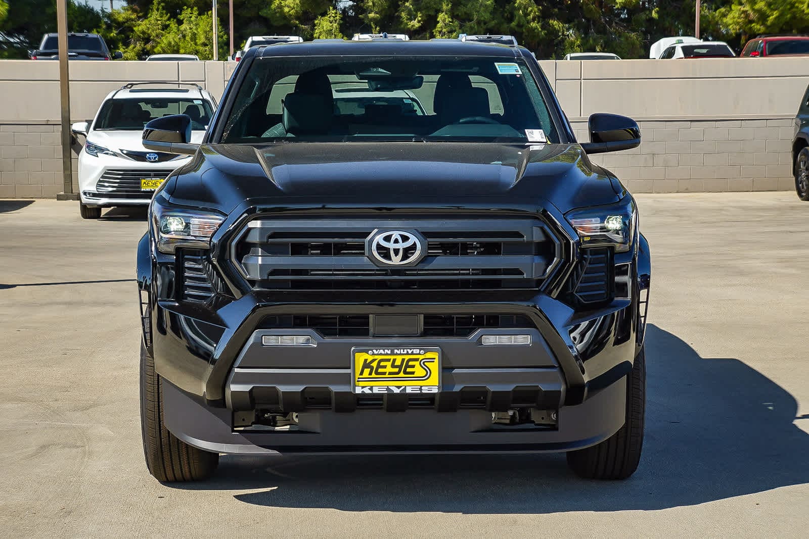 Thumbnail: 2025 Toyota Tacoma - 2