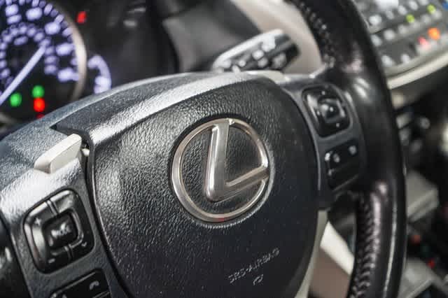 2015 Lexus NX 200t 21
