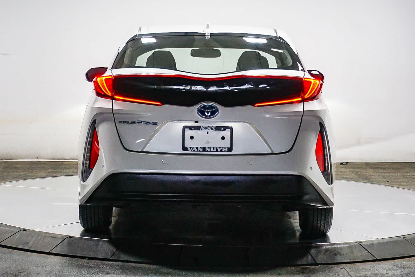 Thumbnail: 2019 Toyota Prius Prime - 10