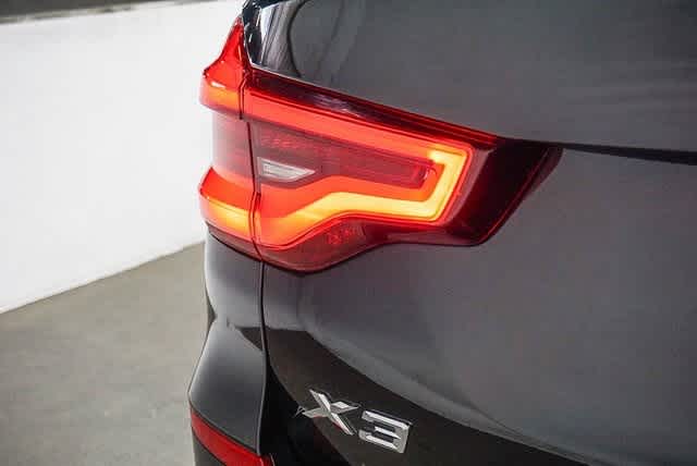 Thumbnail: 2021 BMW X3 - 12