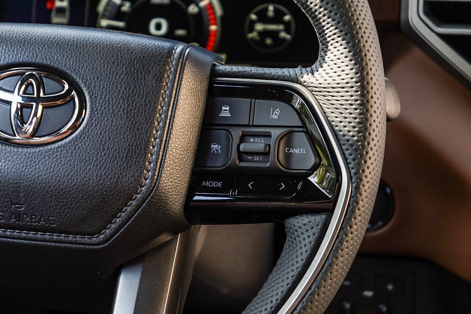 Thumbnail: 2026 Toyota Tundra - 18