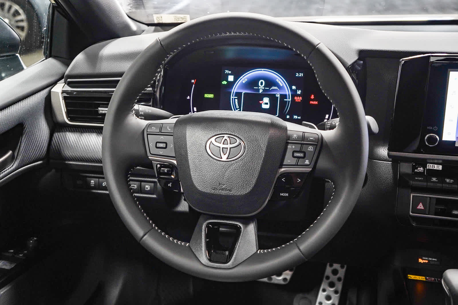 Thumbnail: 2025 Toyota Camry - 16
