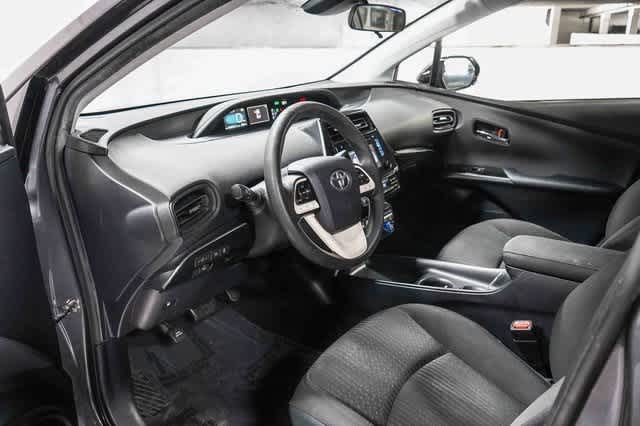 Thumbnail: 2017 Toyota Prius - 18