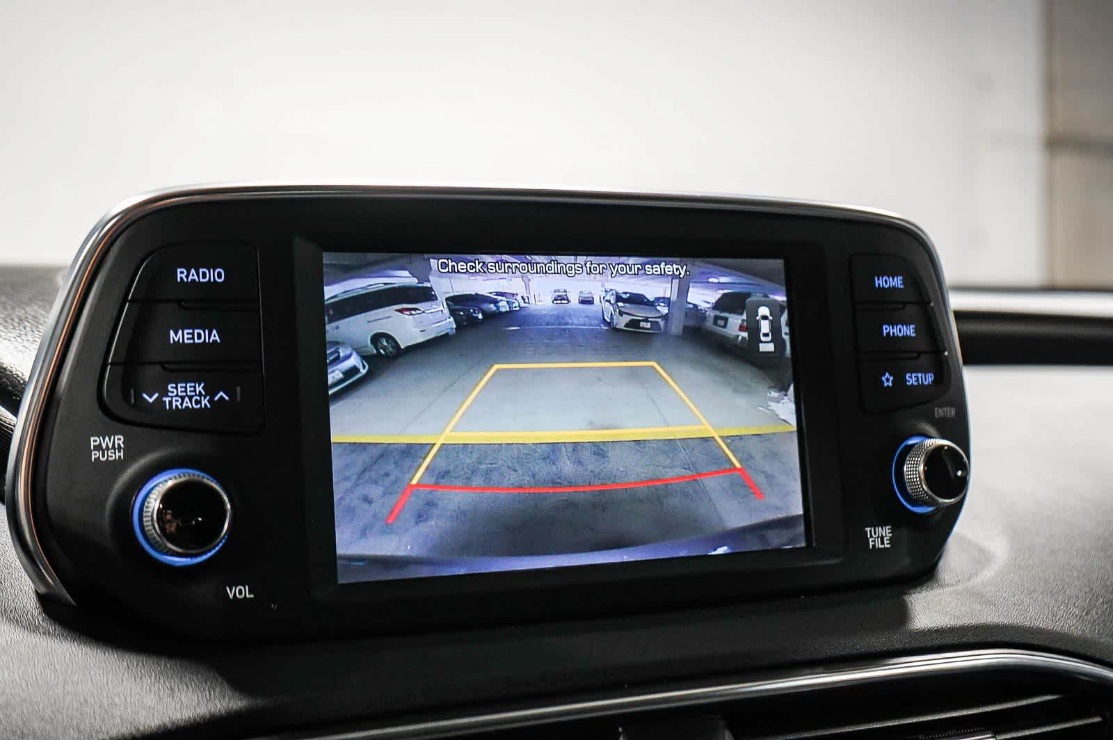 Thumbnail: 2019 Hyundai Santa Fe - 25