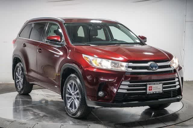 Thumbnail: 2018 Toyota Highlander - 6