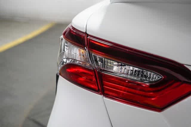 Thumbnail: 2023 Toyota Camry - 11