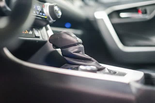 Thumbnail: 2019 Toyota RAV4 - 21