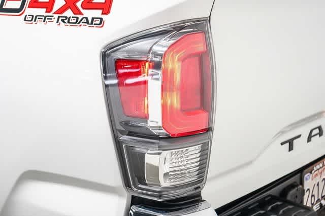 Thumbnail: 2023 Toyota Tacoma - 11