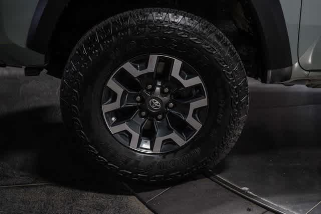 Thumbnail: 2023 Toyota Tacoma - 10