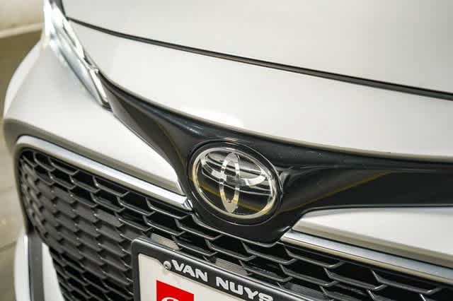 2020 Toyota Corolla XSE 9