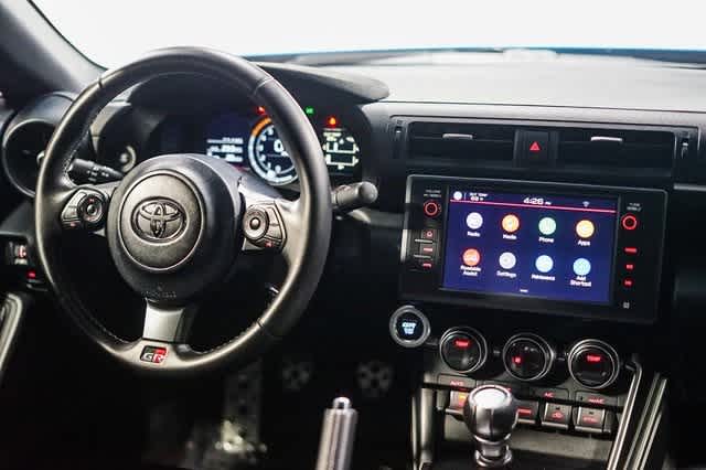 Thumbnail: 2023 Toyota GR86 - 12