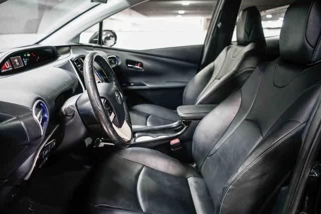 Thumbnail: 2016 Toyota Prius - 14