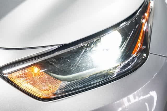 Thumbnail: 2022 Toyota Highlander - 7