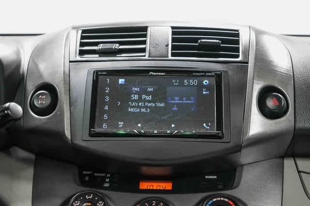 Thumbnail: 2012 Toyota RAV4 - 14