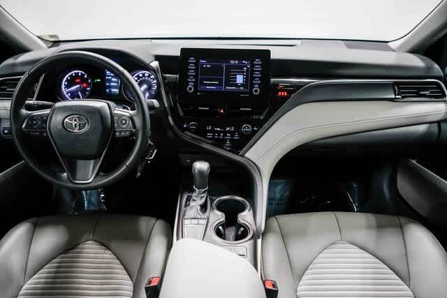 Thumbnail: 2023 Toyota Camry - 12