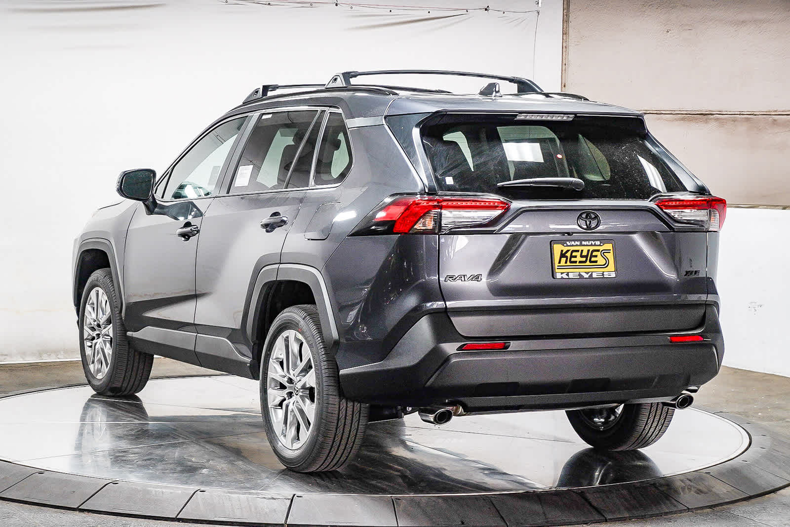 Thumbnail: 2025 Toyota RAV4 - 6