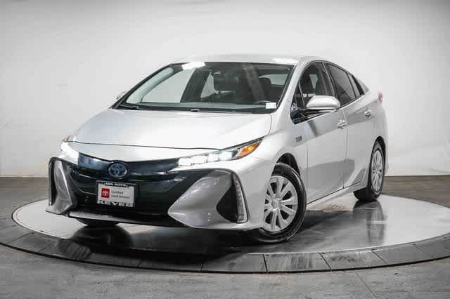 Thumbnail: 2018 Toyota Prius Prime - 1