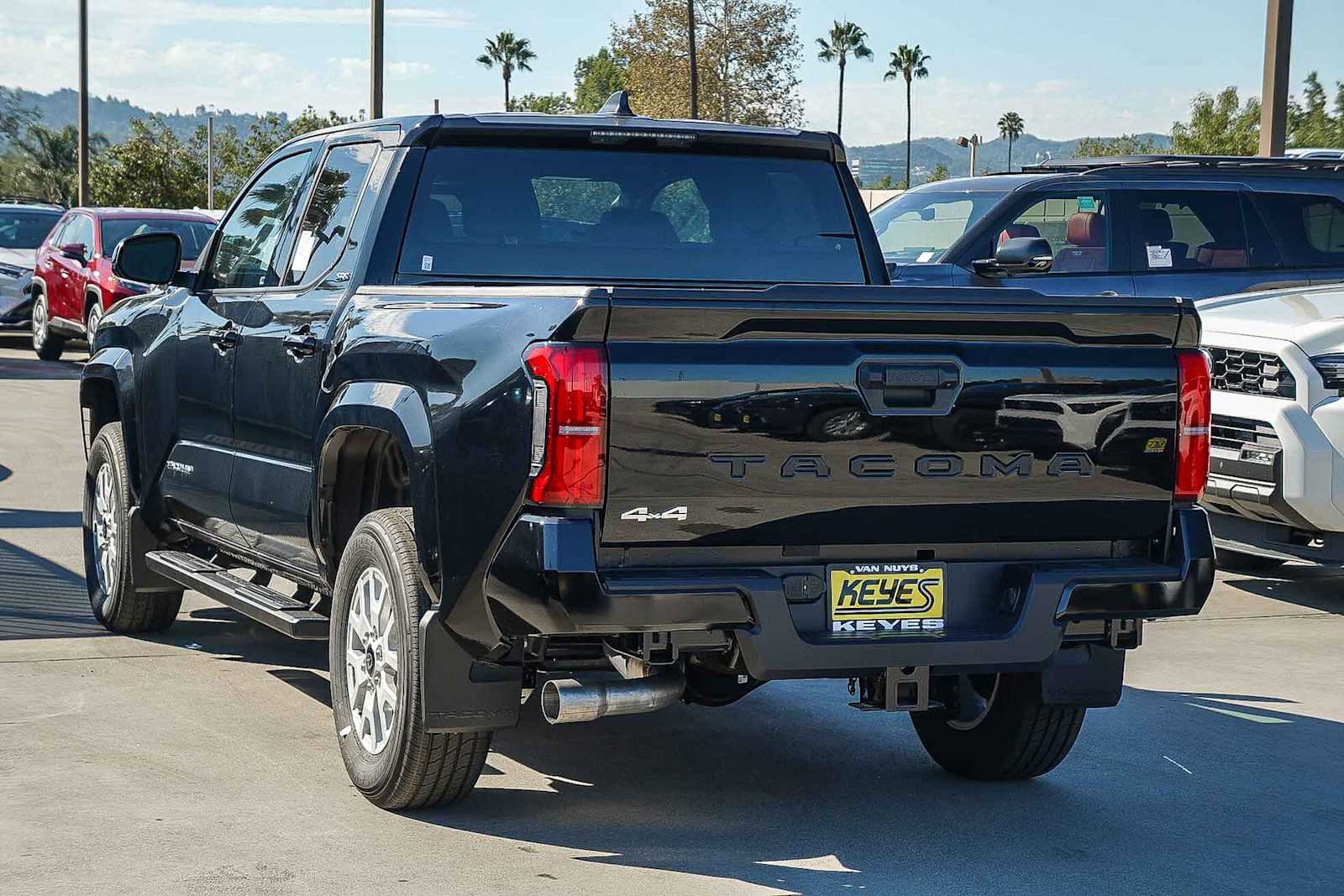 Thumbnail: 2025 Toyota Tacoma - 6