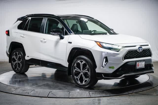 2022 Toyota RAV4 Prime XSE 6