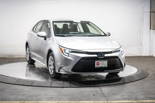 Thumbnail: 2023 Toyota Corolla - 5