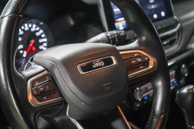 Thumbnail: 2022 Jeep Compass - 20