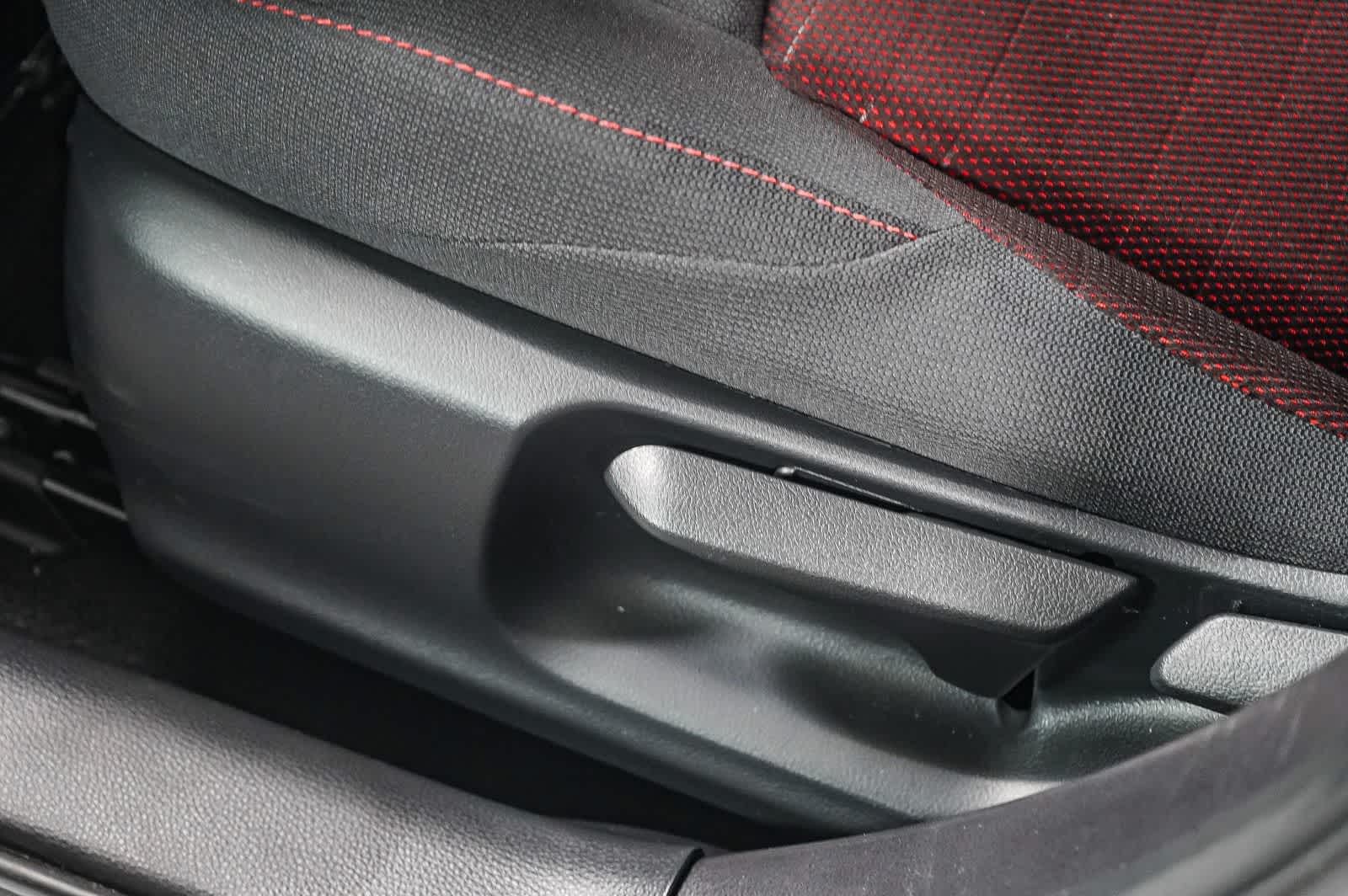 Thumbnail: 2025 Toyota Corolla - 23