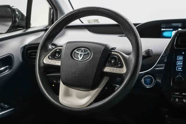 Thumbnail: 2017 Toyota Prius - 16