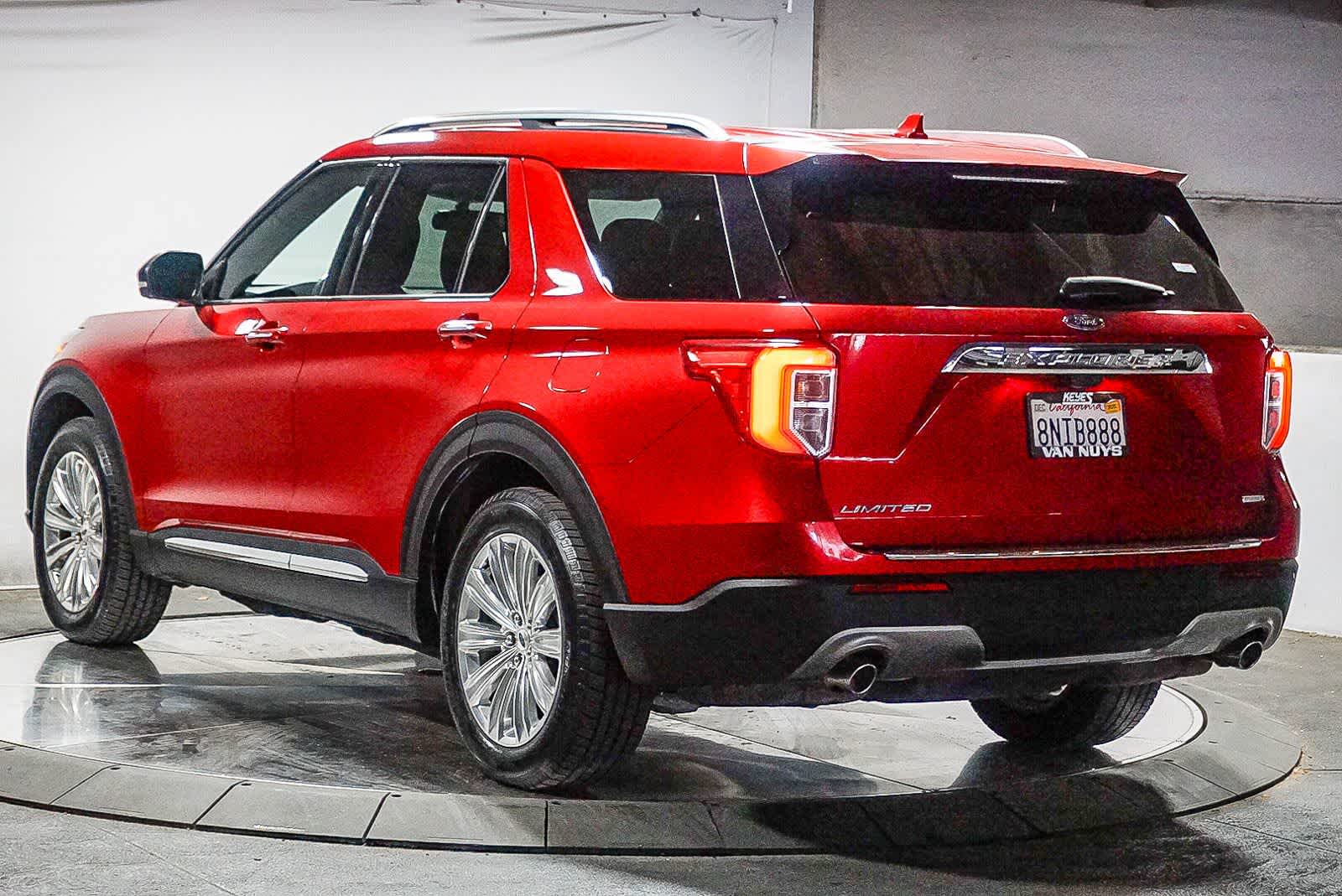 Thumbnail: 2020 Ford Explorer - 8