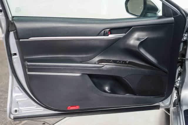 Thumbnail: 2023 Toyota Camry - 22