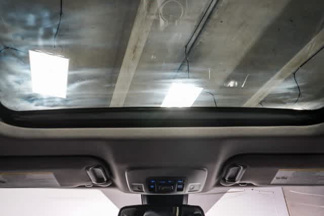 2022 Toyota Camry XSE 17