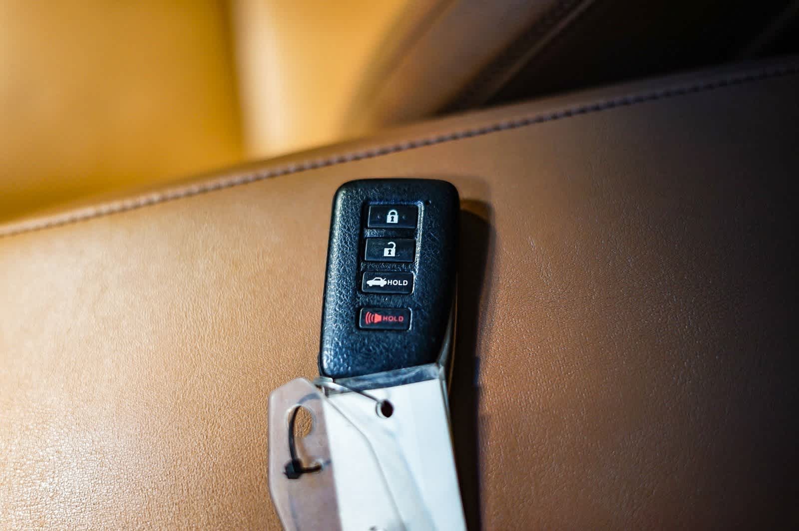 Thumbnail: 2013 Lexus GS - 43