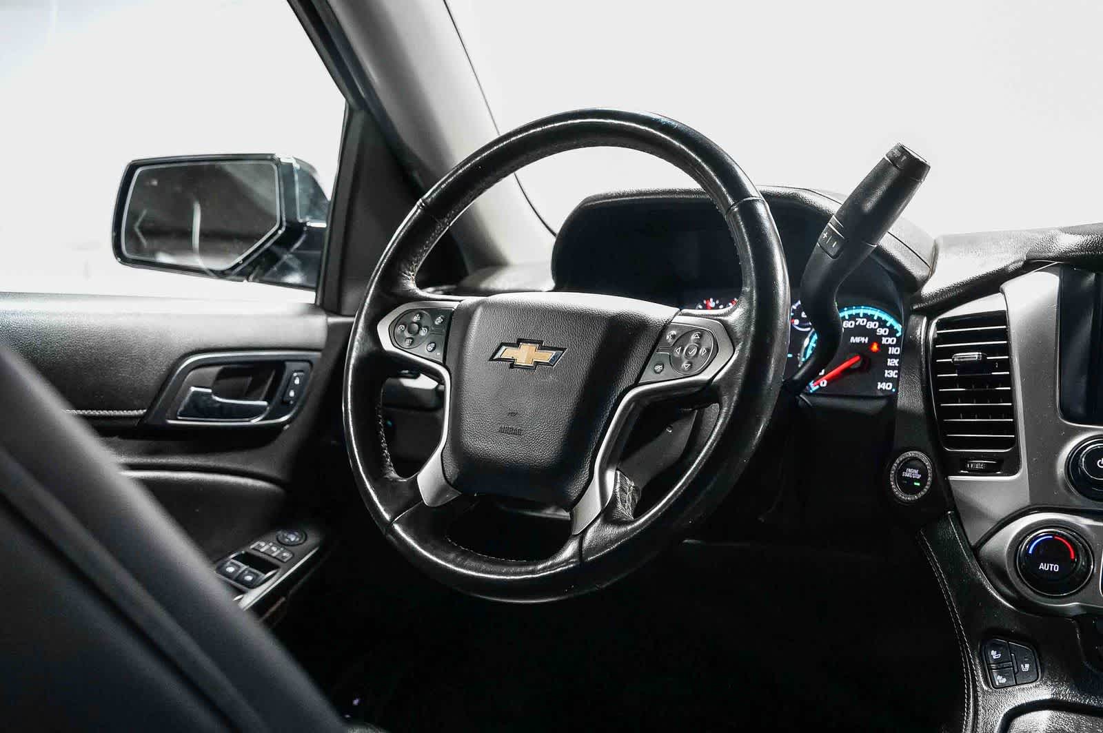 Thumbnail: 2018 Chevrolet Suburban - 15
