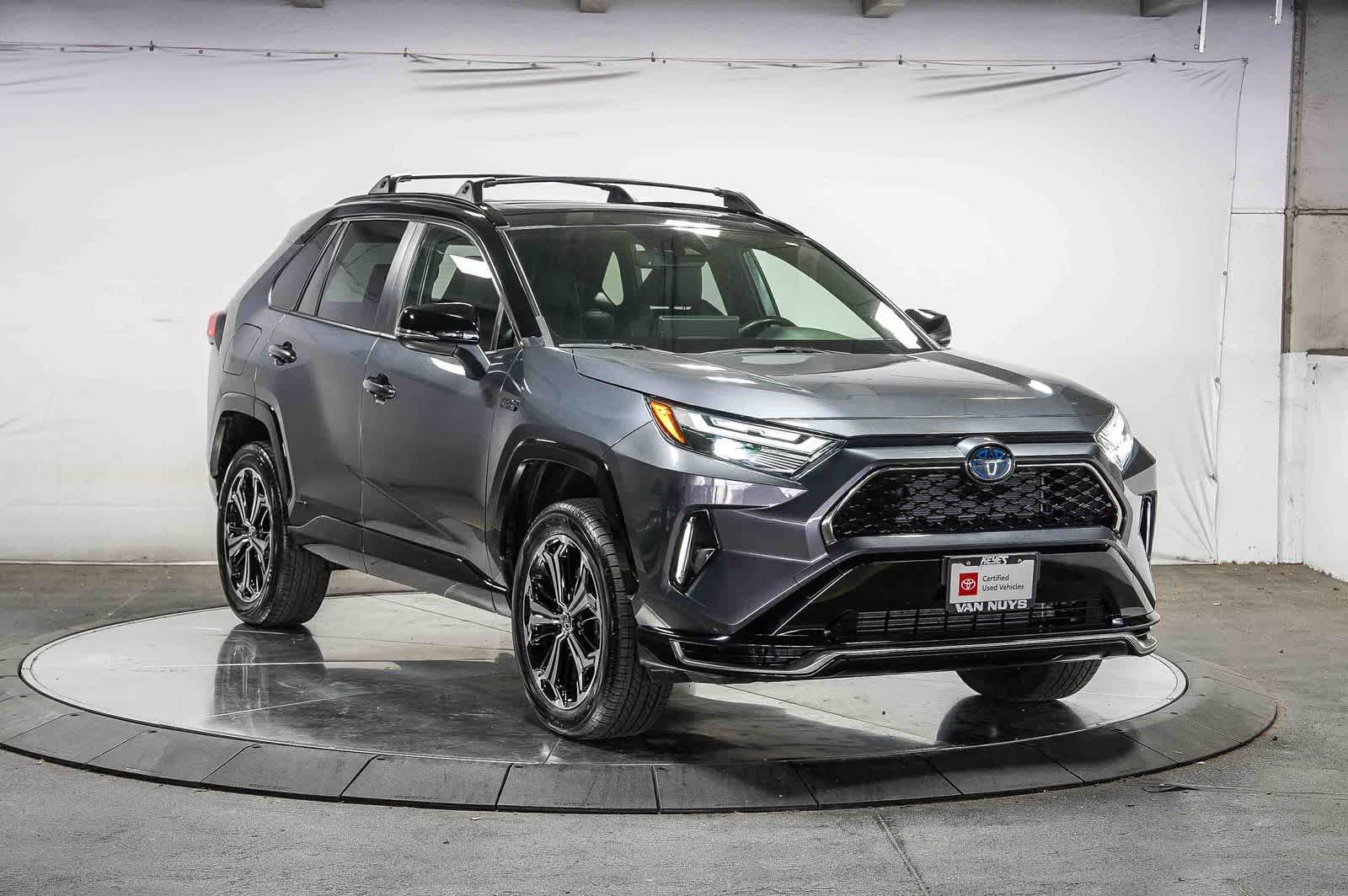 Thumbnail: 2024 Toyota RAV4 - 6